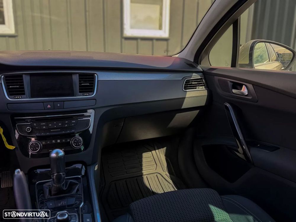 Peugeot 508 SW 1.6 e-HDi Allure 2-Tronic 105g - 10