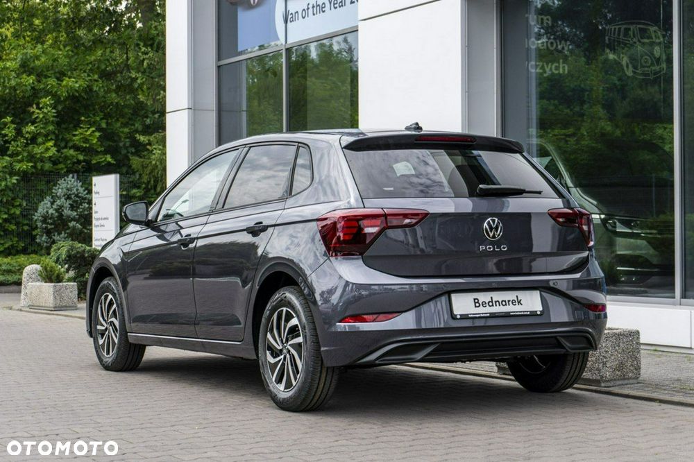 Volkswagen Polo - 8