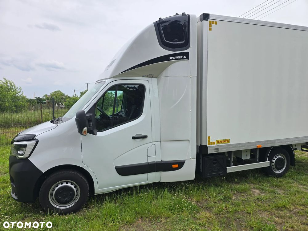 Renault Master - 3