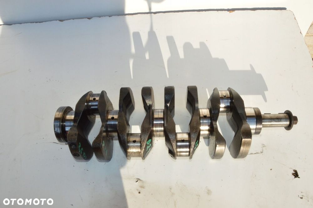 wał korbowy nissan navara d22 2.5 di - 1