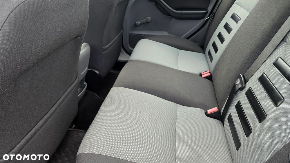 Ford Focus 1.6 Ti-VCT Ghia - 33