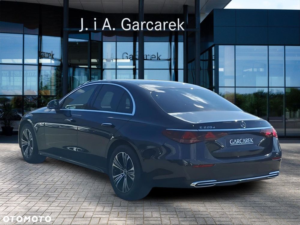Mercedes-Benz Klasa E - 4