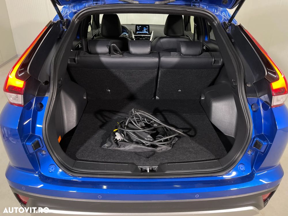 Mitsubishi Eclipse-Cross 4WD Plus - 11