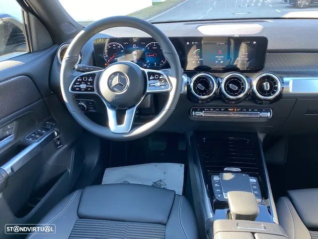 Mercedes-Benz GLB 180 d Progressive - 3