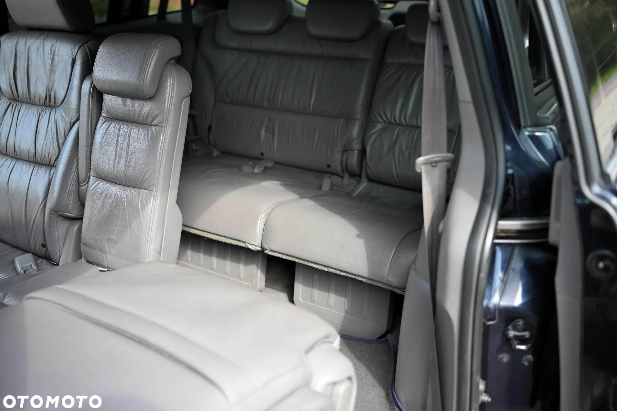 Honda Odyssey 3.5 LX - 23