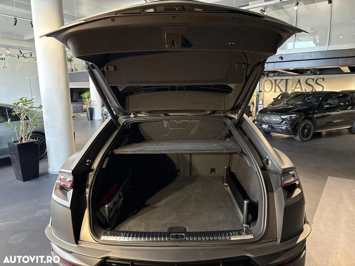 Lamborghini URUS - 14