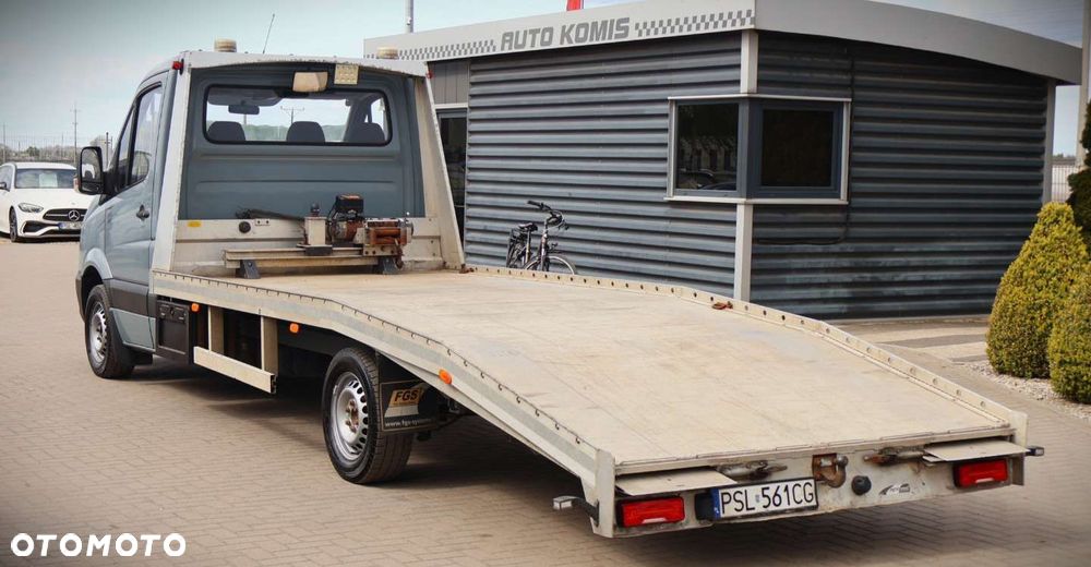 Mercedes-Benz Sprinter - 5