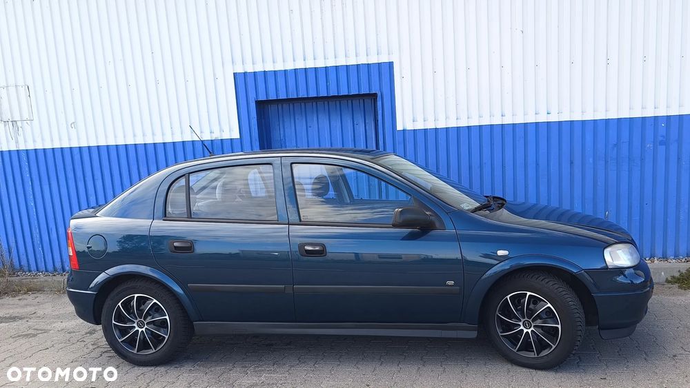 Opel Astra - 3