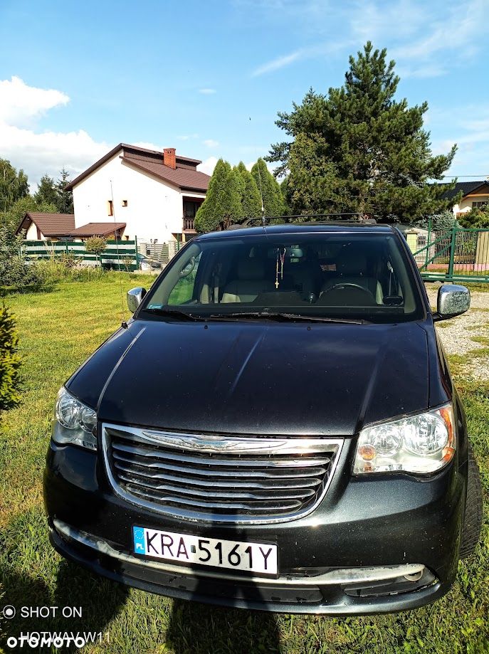 Chrysler Town & Country 3.6 Limited - 4