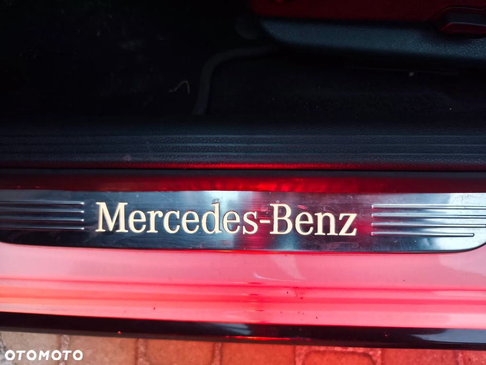 Mercedes-Benz Klasa C 300 9G-TRONIC Avantgarde - 26
