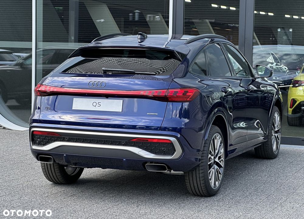 Audi Q5 Sportback - 7