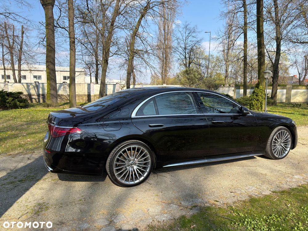 Mercedes-Benz S-Class 2022 photo 3