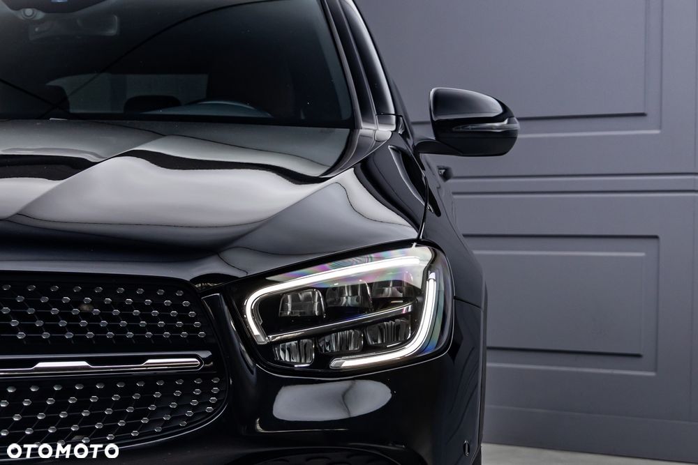 Mercedes-Benz GLC 300 d 4-Matic - 8