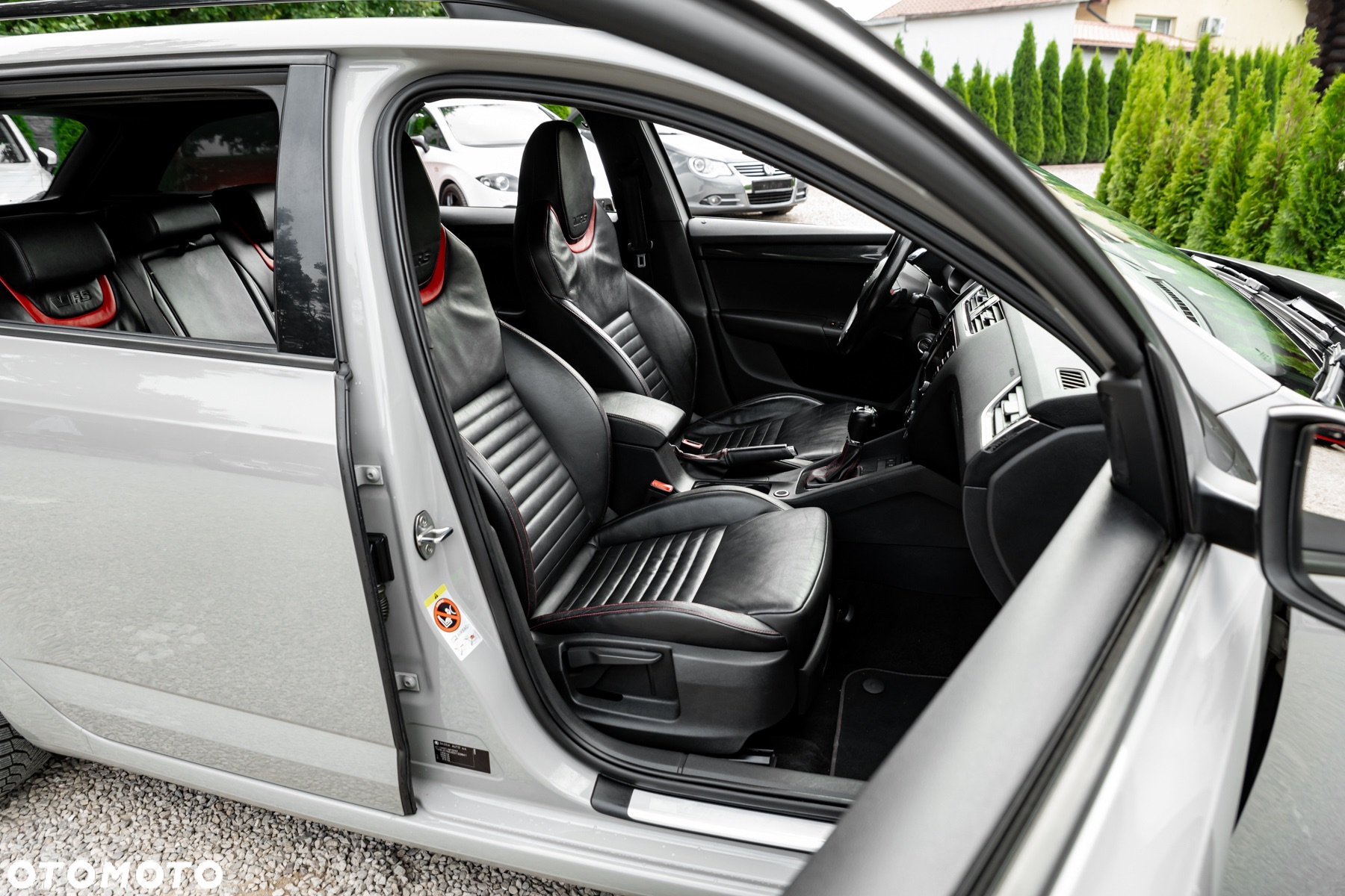 Skoda Octavia Combi 2.0 TSI (Green tec) DSG RS - 24