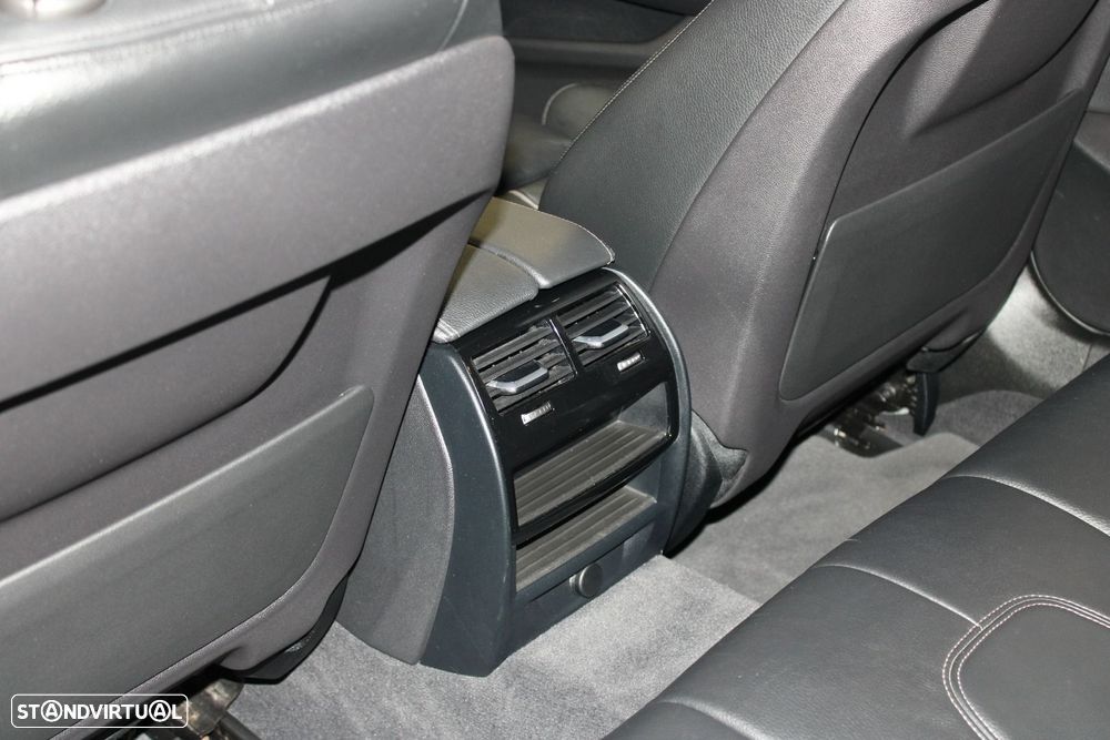 BMW 520 d Line Luxury Auto - 33