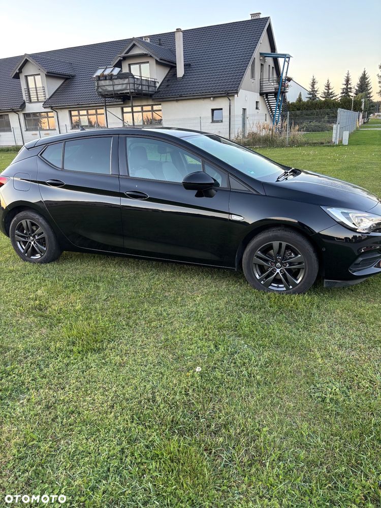 Opel Astra 2021 photo 3