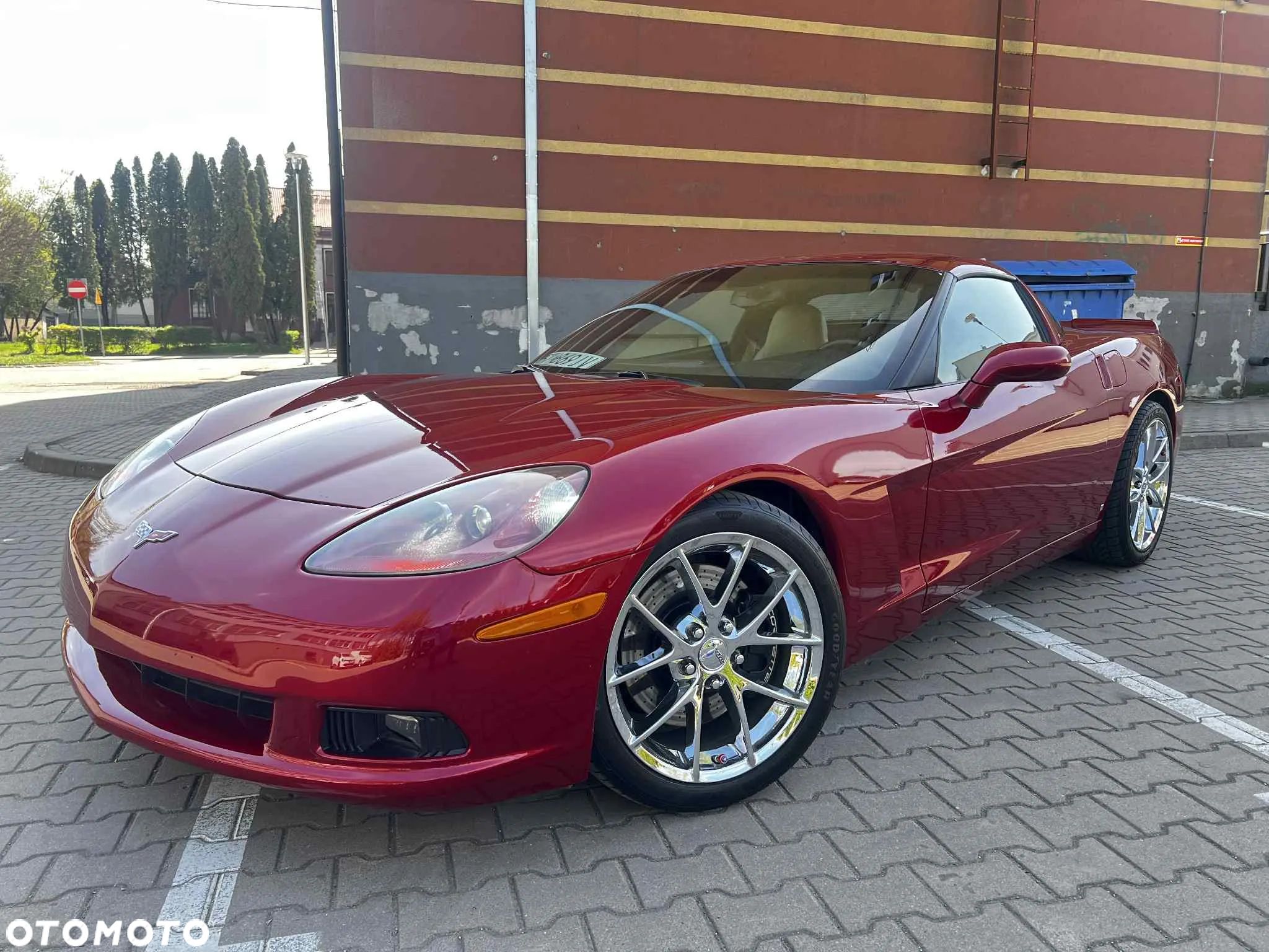 Chevrolet Corvette - 1
