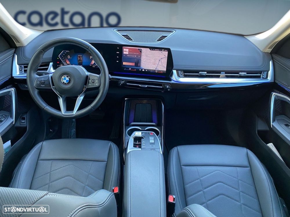 BMW X1 sDrive18d xLine - 4