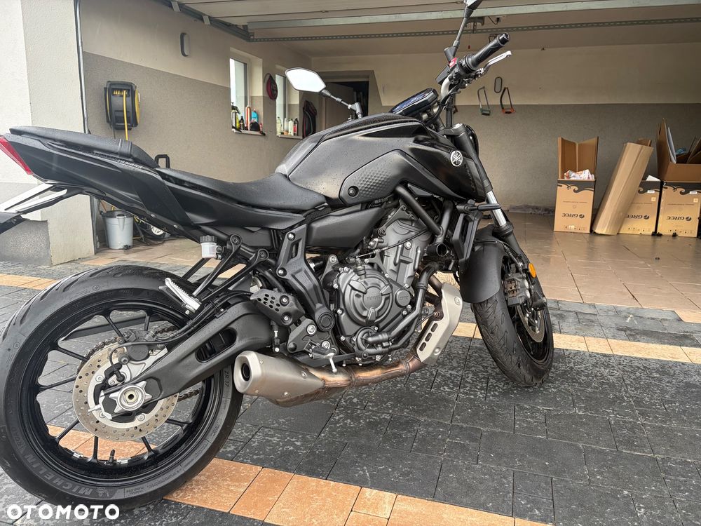 Yamaha MT - 5