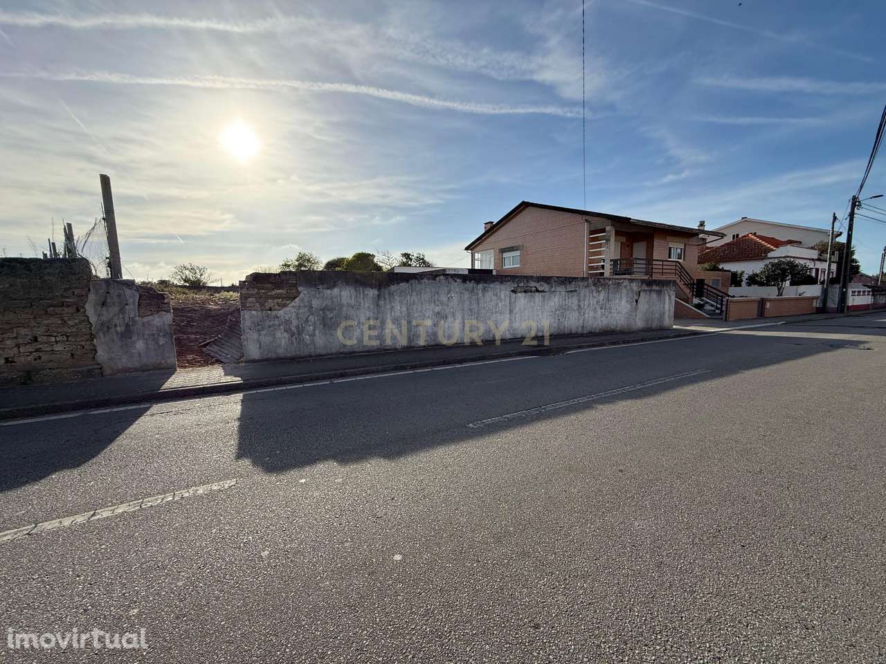 Espetacular Terreno em Ílhavo (São Salvador) - 2200m² - Grande imagem: 3/5