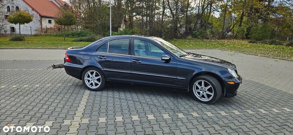 Mercedes-Benz Klasa C - 9