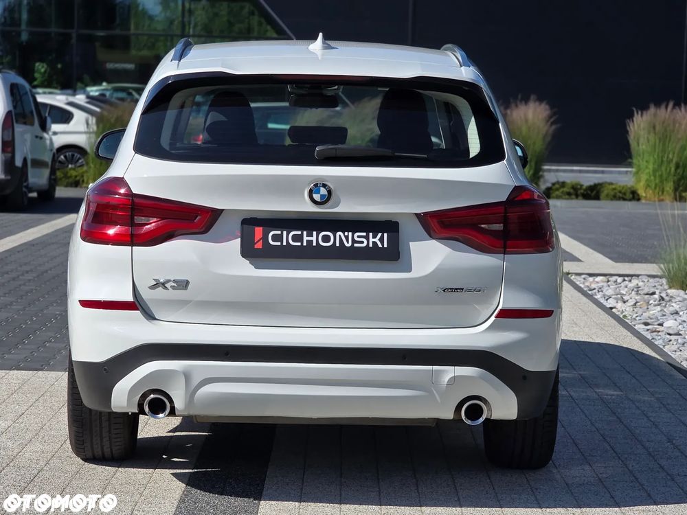 BMW X3 xDrive20i GPF Business Edition sport - 8