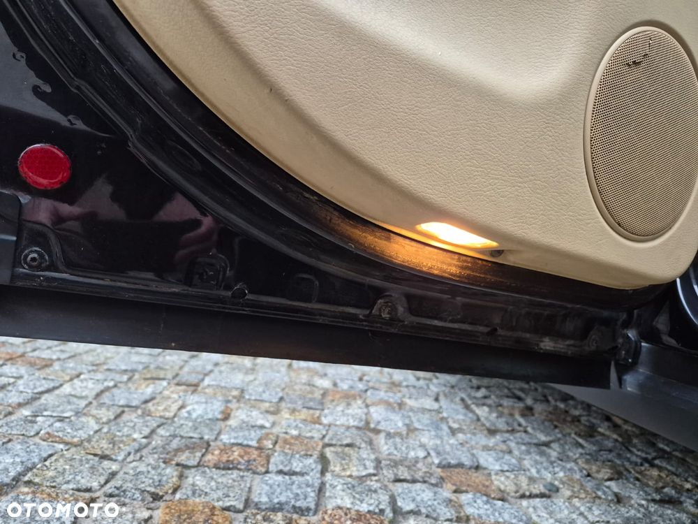 Volkswagen Passat 1.9 TDI Highline - 18