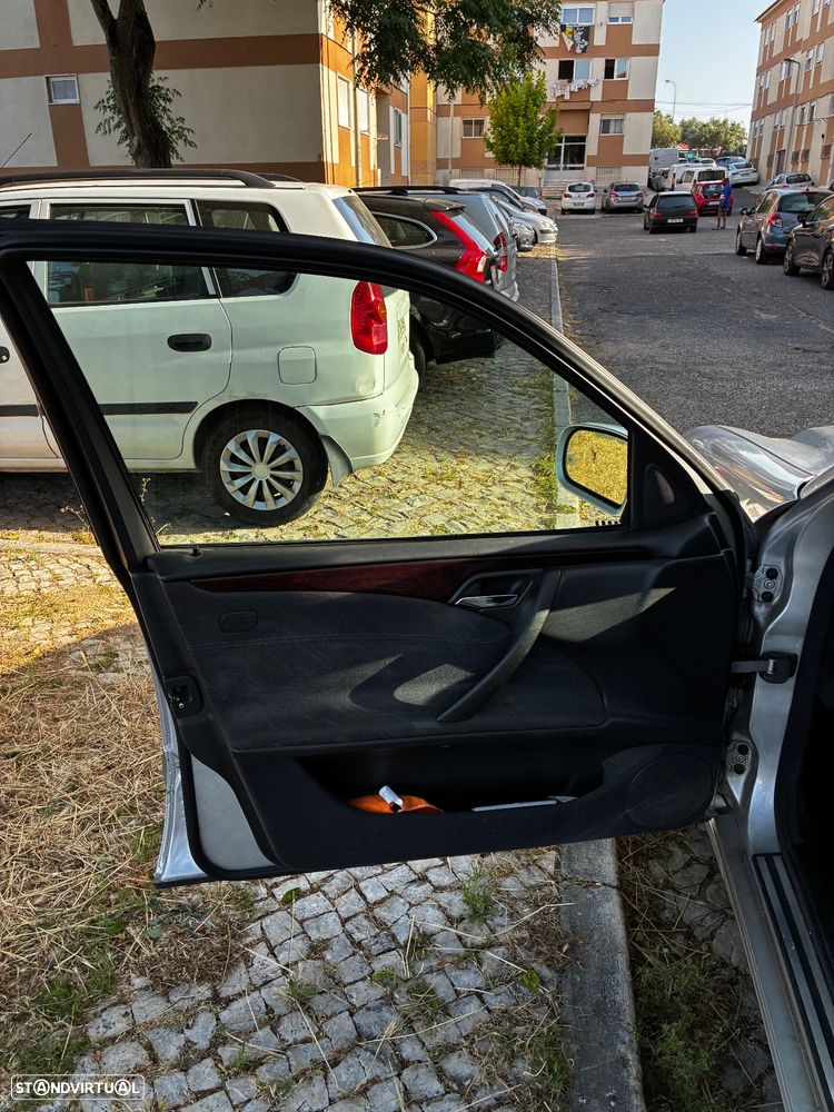 Mercedes-Benz E 220 - 19