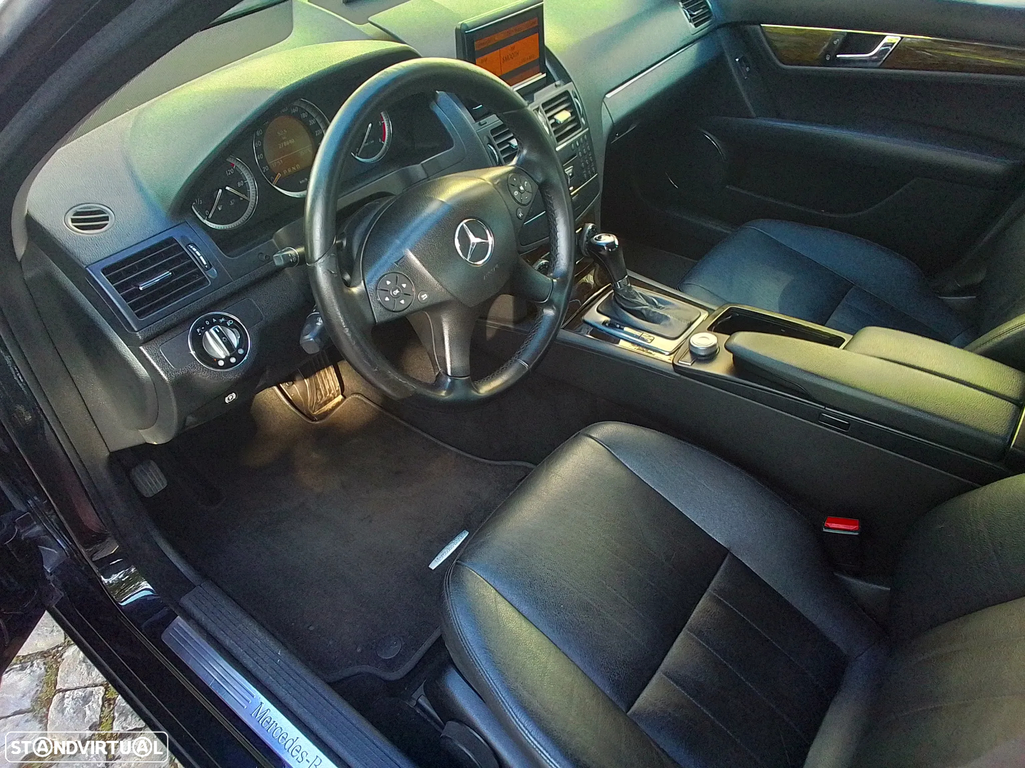 Mercedes-Benz C 320 CDi Elegance Auto. - 11