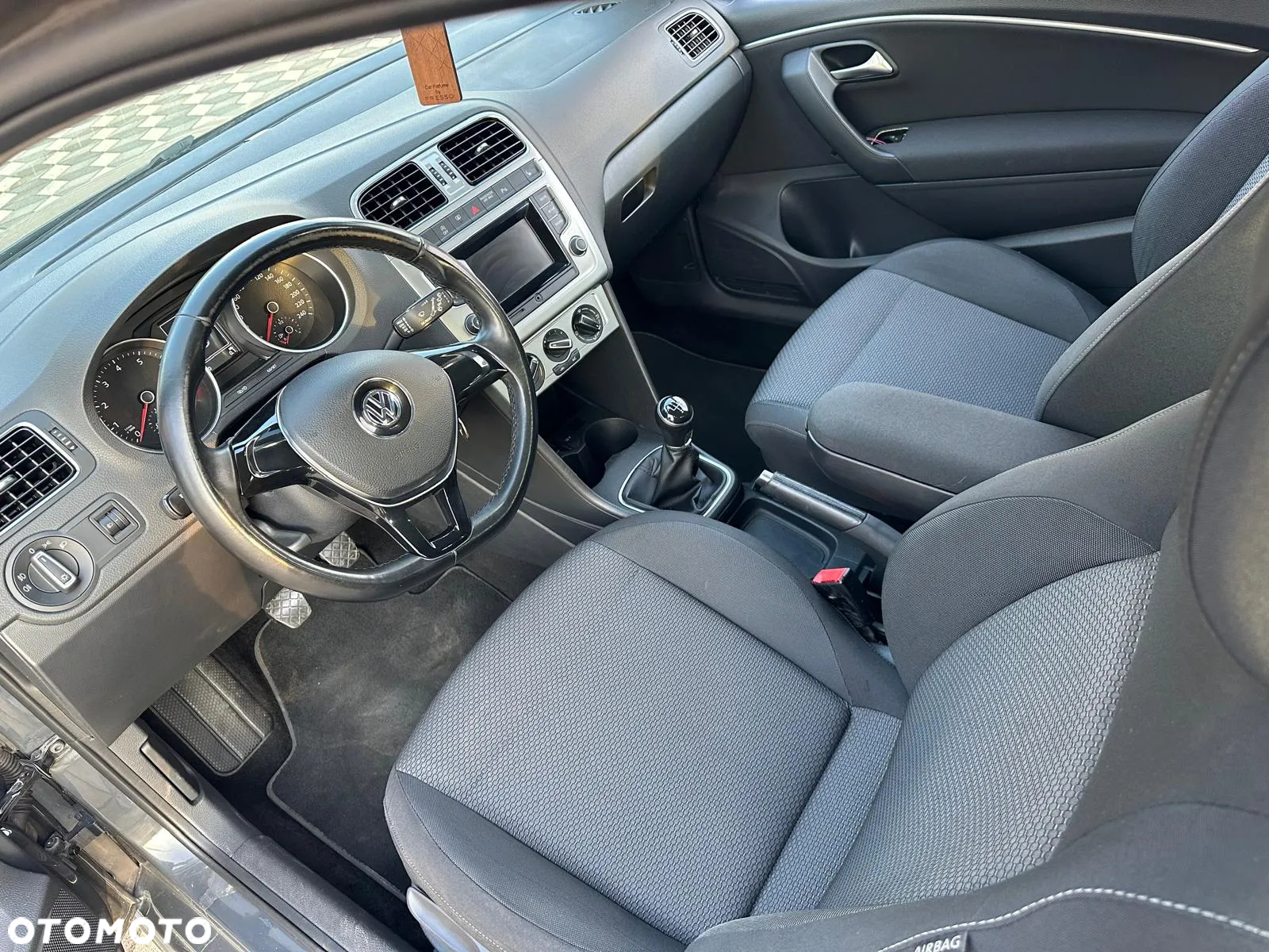 Volkswagen Polo - 18