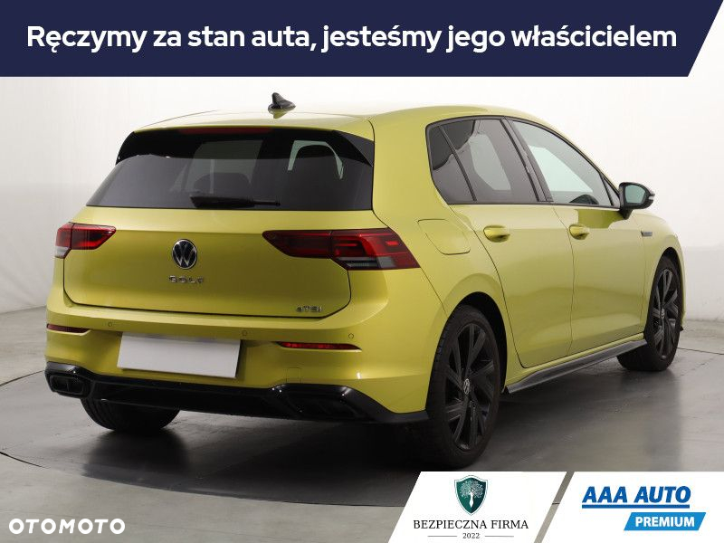 Volkswagen Golf - 6
