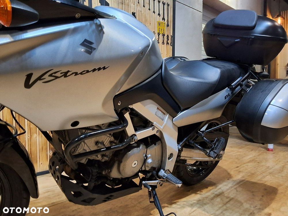 Suzuki DL - 21