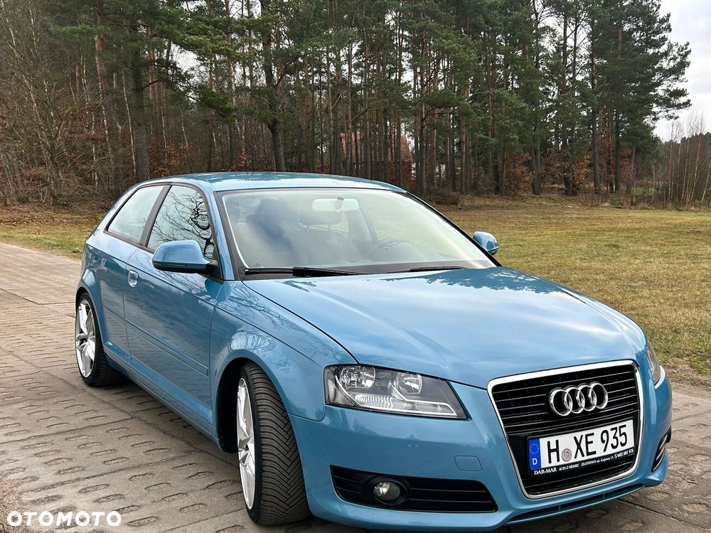 Audi A3 3-drzwiowe 1.6 Attraction - 4