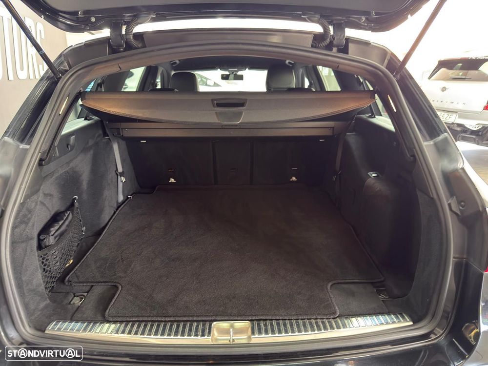 Mercedes-Benz E 220 d Avantgarde+ - 11