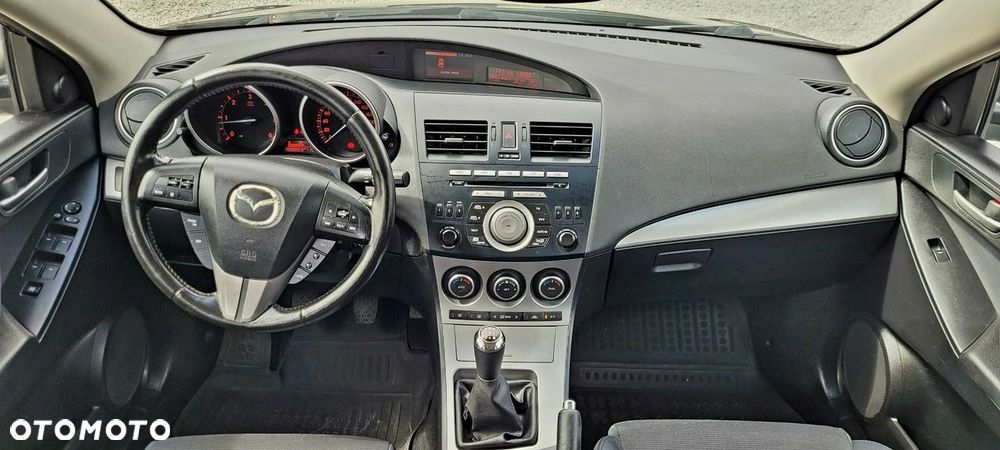 Mazda 3 1.6 CD Exclusive + - 18