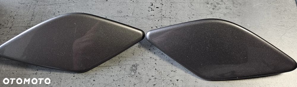 Renault Scenic 3  III zaślepka spryskiwacza reflektora lampy prawa  TEKNG - 1