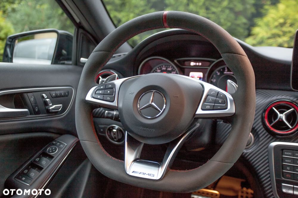 Mercedes-Benz Klasa A AMG 45 4-Matic - 36