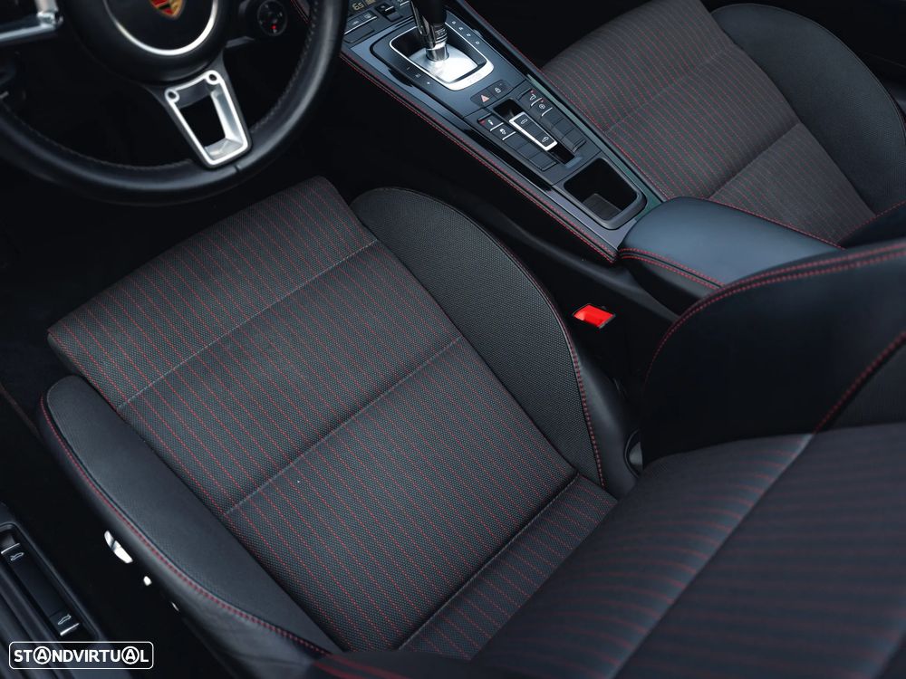 Porsche 718 Boxster 2.0 T PDK - 23