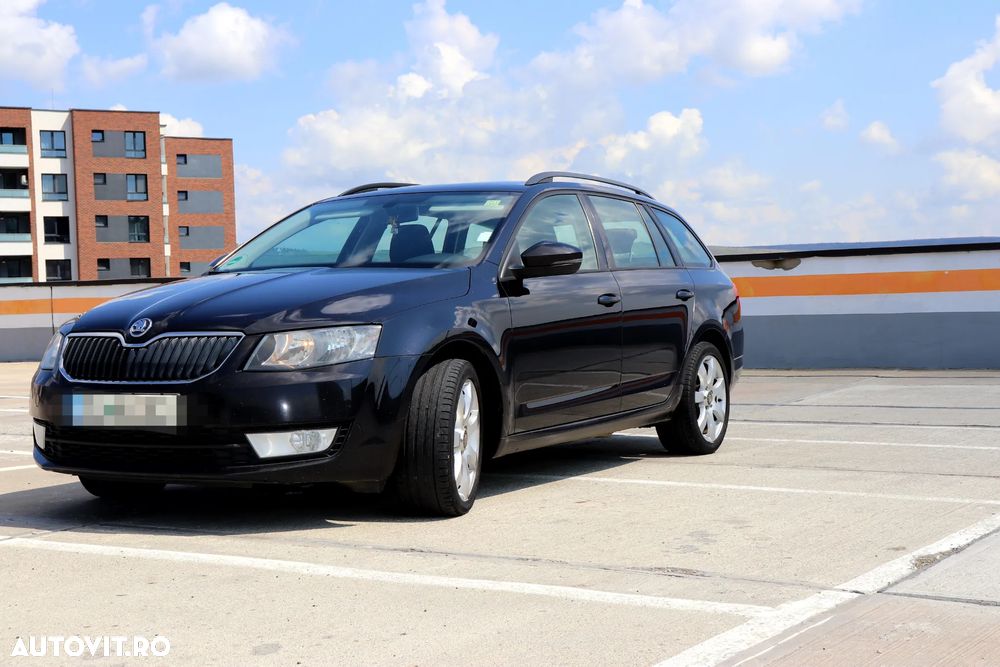 Skoda Octavia 2.0 TDI DSG Style - 5