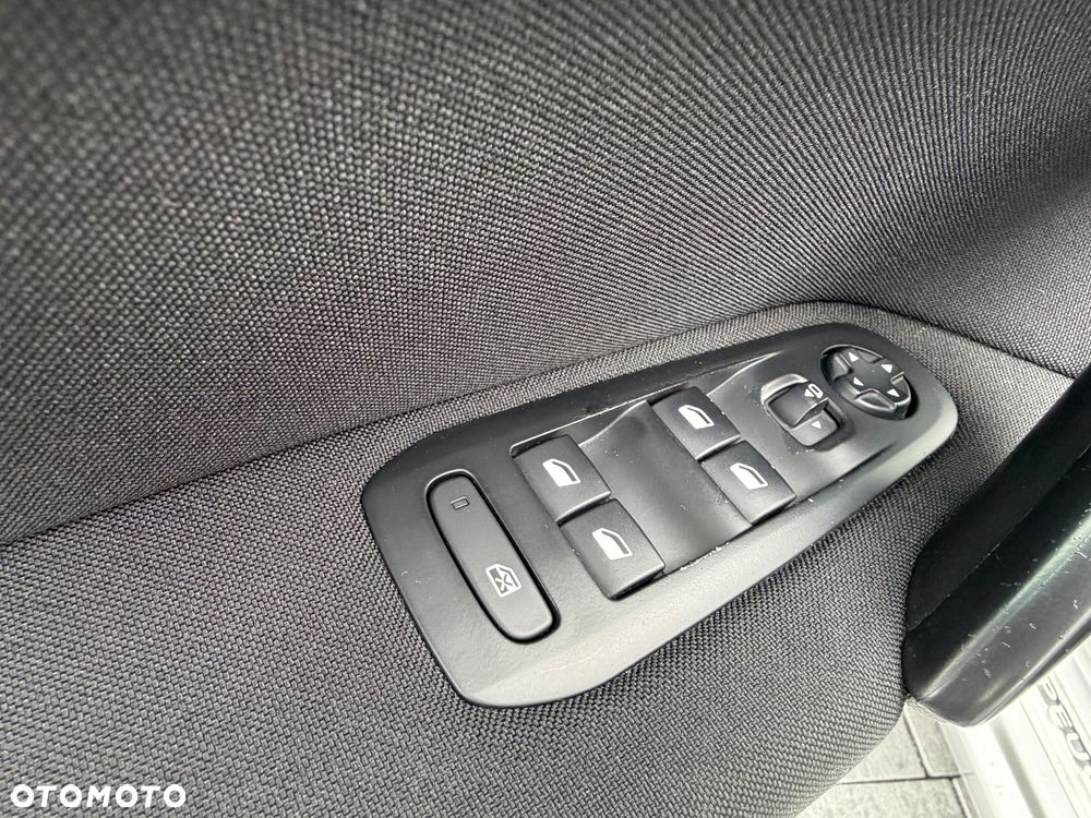 Peugeot 308 BlueHDi 120 EAT6 Stop & Start Allure - 24