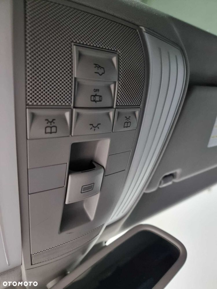 Mercedes-Benz CLS - 37