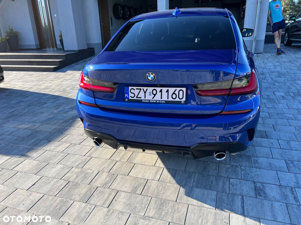BMW Seria 3 320d M Sport - 5