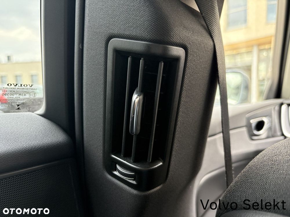 Volvo XC 60 - 21
