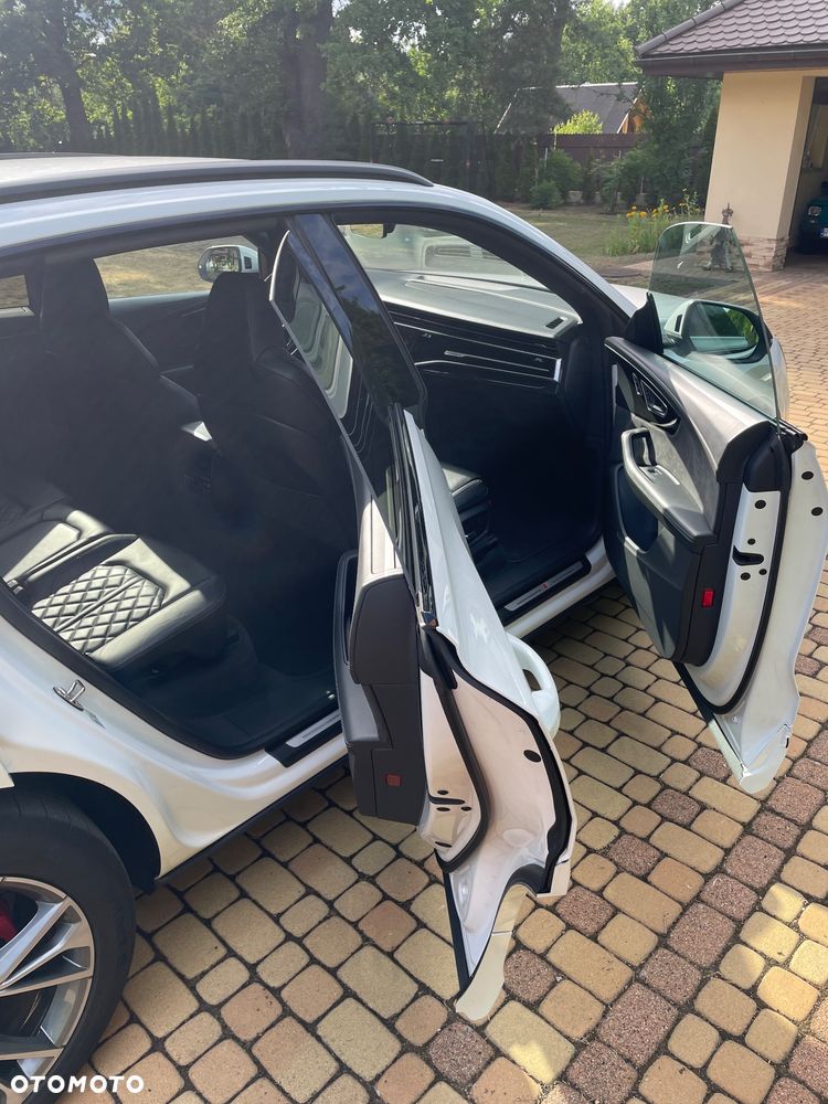 Audi Q8 55 TFSI mHEV Quattro Tiptronic - 9