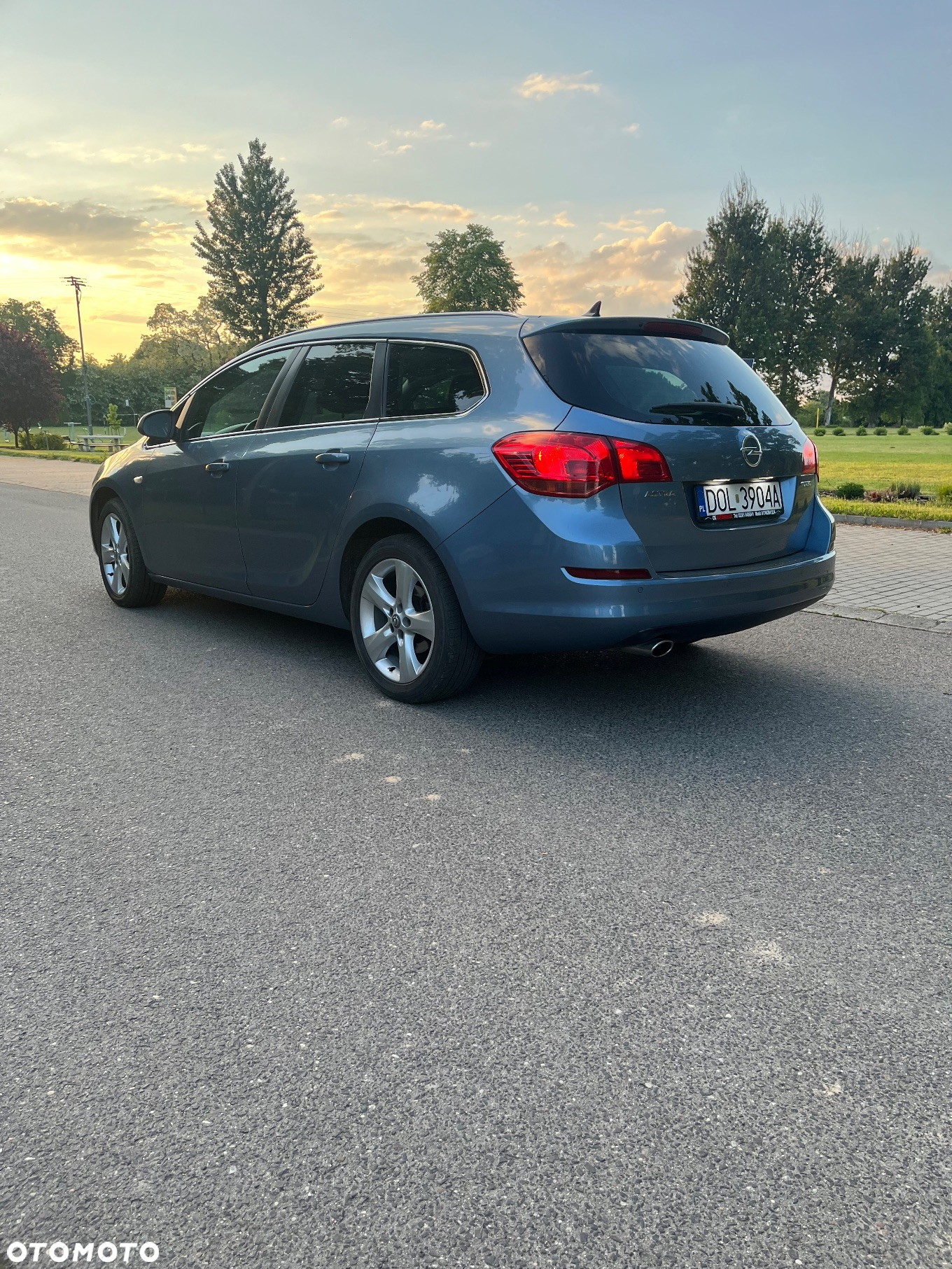 Opel Astra 1.4 Turbo Edition Sport - 3