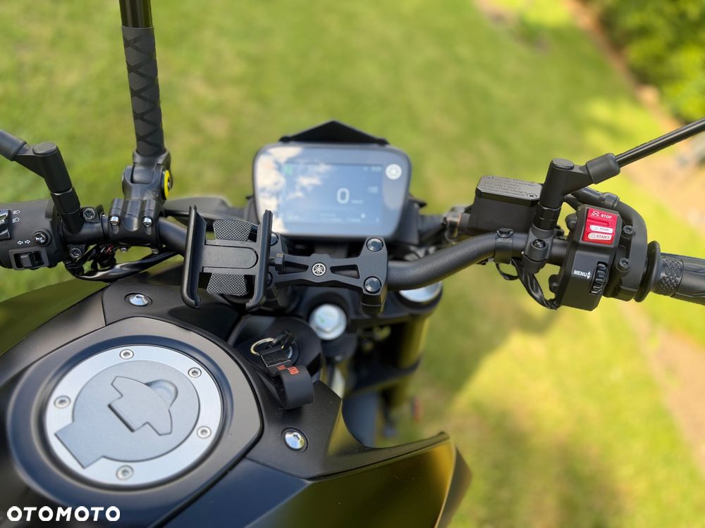 Yamaha MT - 10