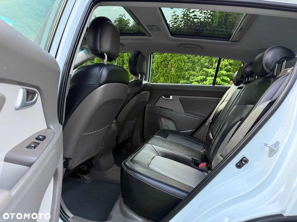 Kia Sportage 2.0 CVVT 2WD Automatik Vision - 13