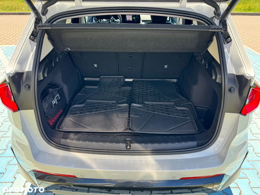 BMW X1 sDrive18i xLine - 29