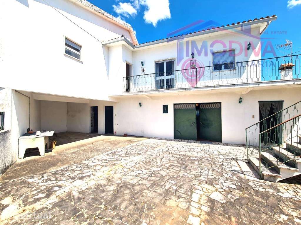 Moradia Isolada T3 com Terreno de 1.490 m², Vila Facaia - Grande imagem: 2/54
