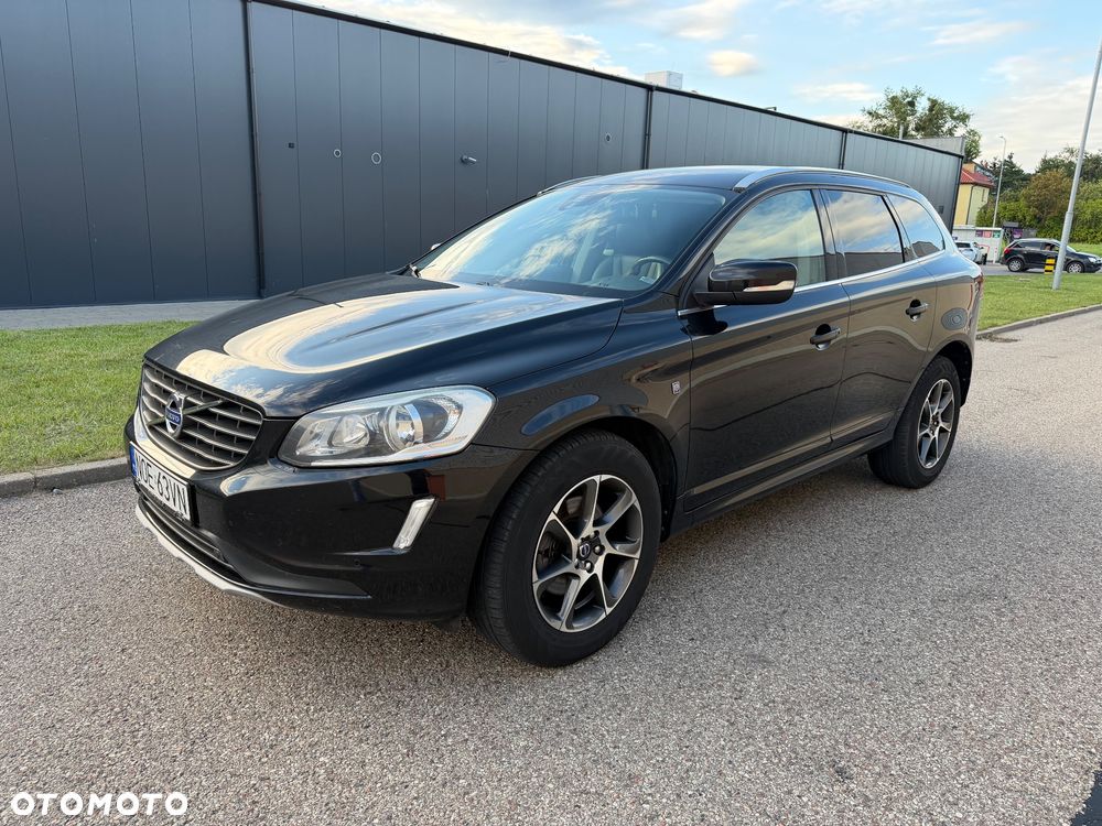 Volvo XC 60 D3 Drive-E Ocean Race - 11